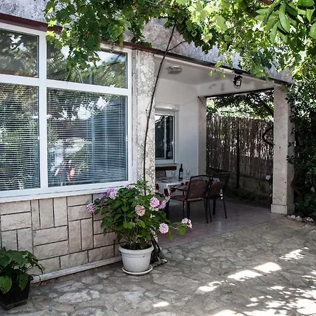Apartment Roza Trogir